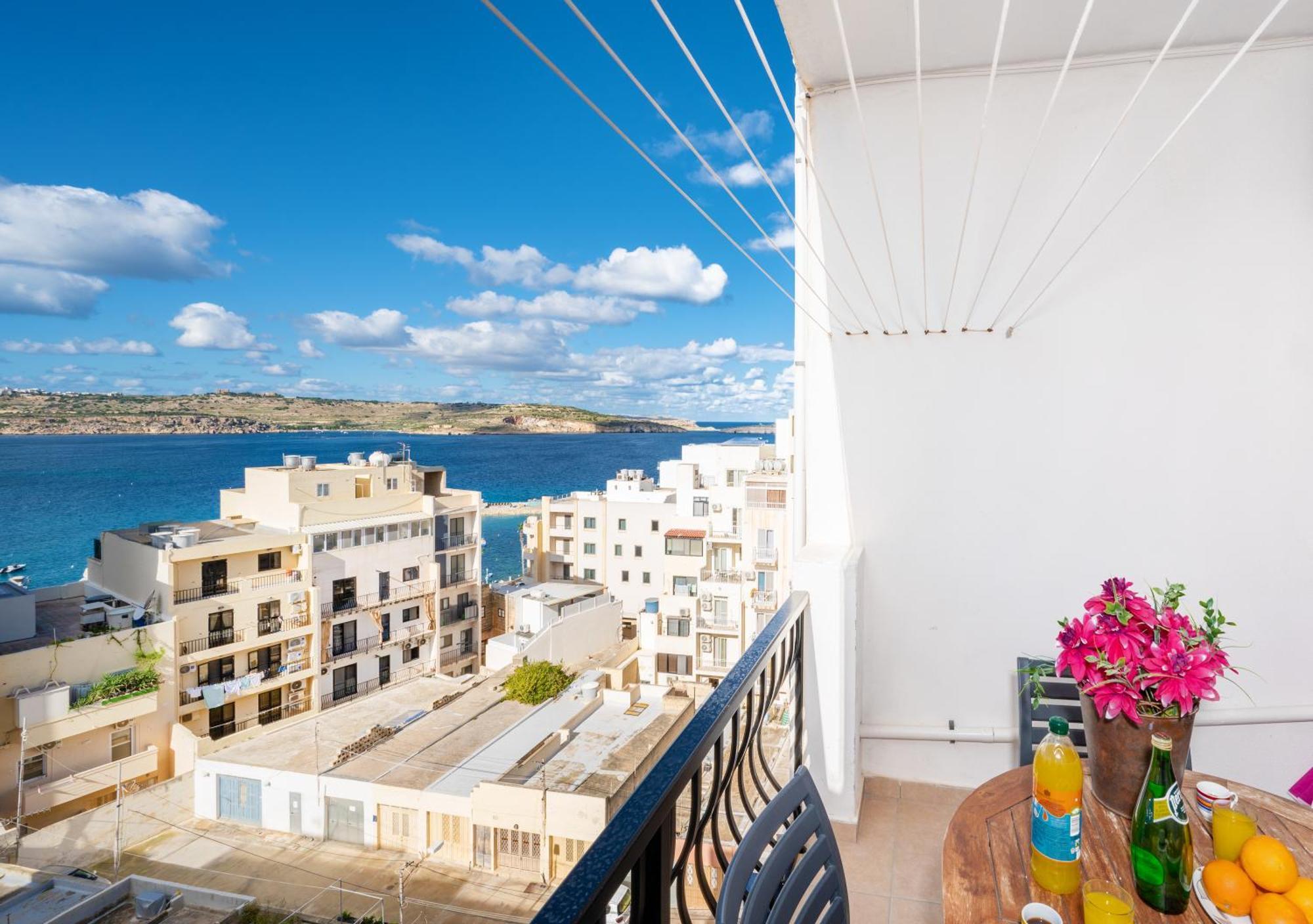Seashells Apartments With Terrace, Just Off The Seafront In Bugibba - By Getawaysmalta خليج سانت بول المظهر الخارجي الصورة