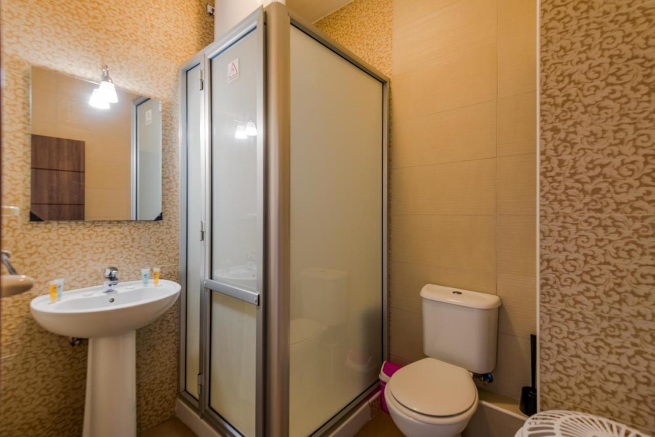 Seashells Apartments With Terrace, Just Off The Seafront In Bugibba - By Getawaysmalta خليج سانت بول المظهر الخارجي الصورة